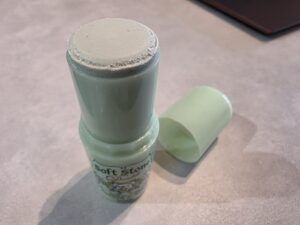 スティッククリーム